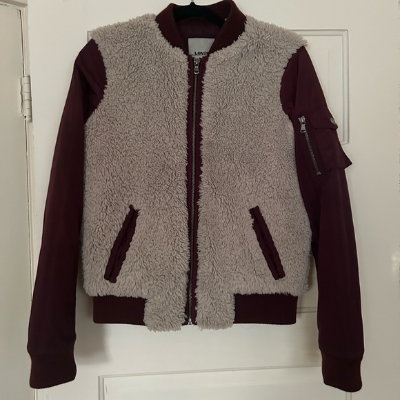 Levi’s Sherpa Quilted Bomber Jacket Maroon Women’s - Picture 5 of 11